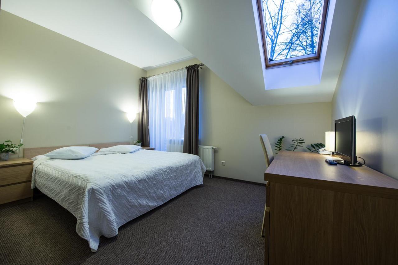 Hotel Audenis Birstonas Bagian luar foto